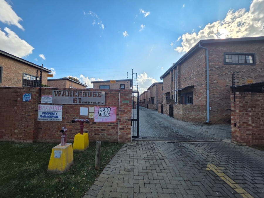 1 Bedroom Property for Sale in Kannoniers Park North West